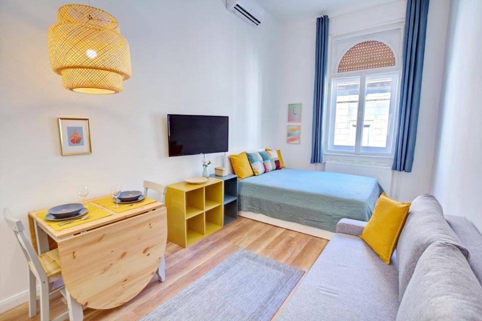 Pau Stylish Studios In The Heart Of Budapeşte Dış mekan fotoğraf